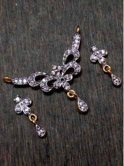 CZ Pendant With Earrings